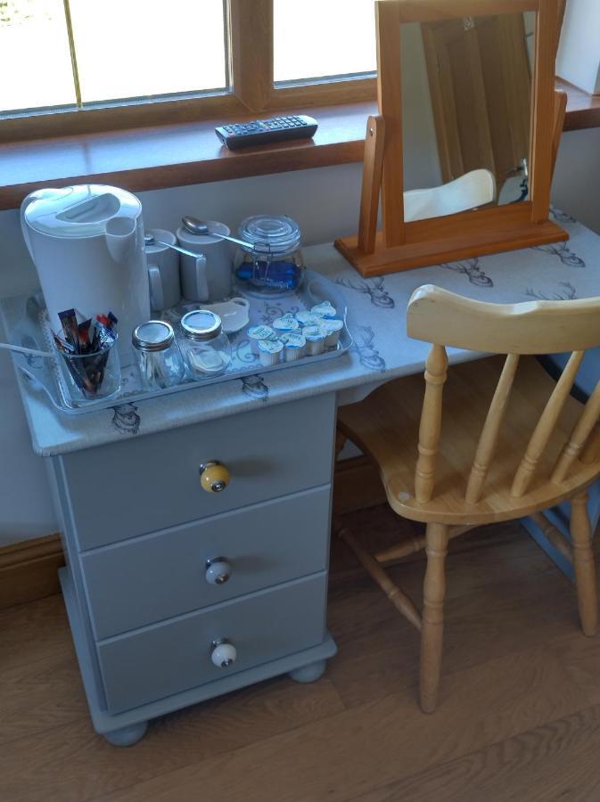Bed and Breakfast Glenn Eireann House Cushendall Esterno foto