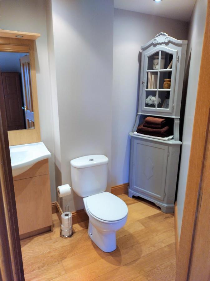 Bed and Breakfast Glenn Eireann House Cushendall Esterno foto