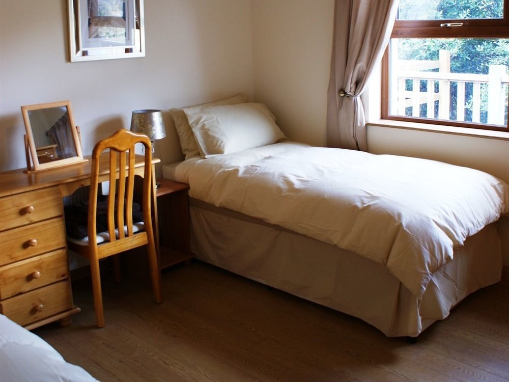 Bed and Breakfast Glenn Eireann House Cushendall Esterno foto