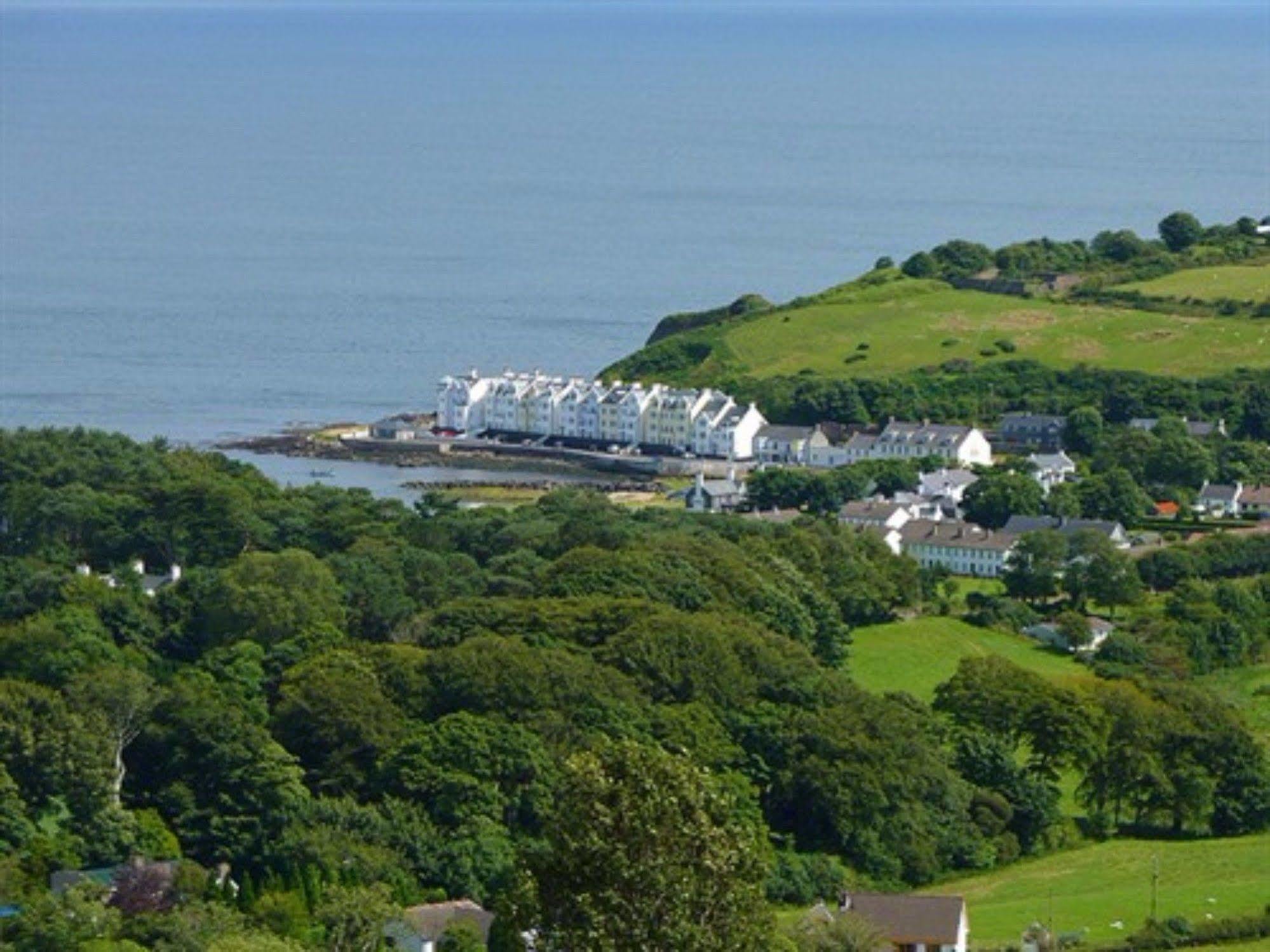 Bed and Breakfast Glenn Eireann House Cushendall Esterno foto
